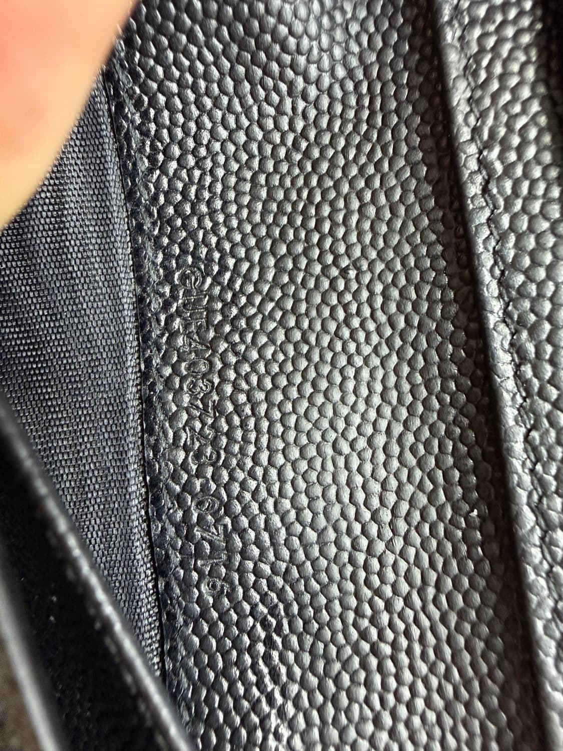 [정품] 입생로랑 컴팩트 지퍼 반지갑  상품이미지8