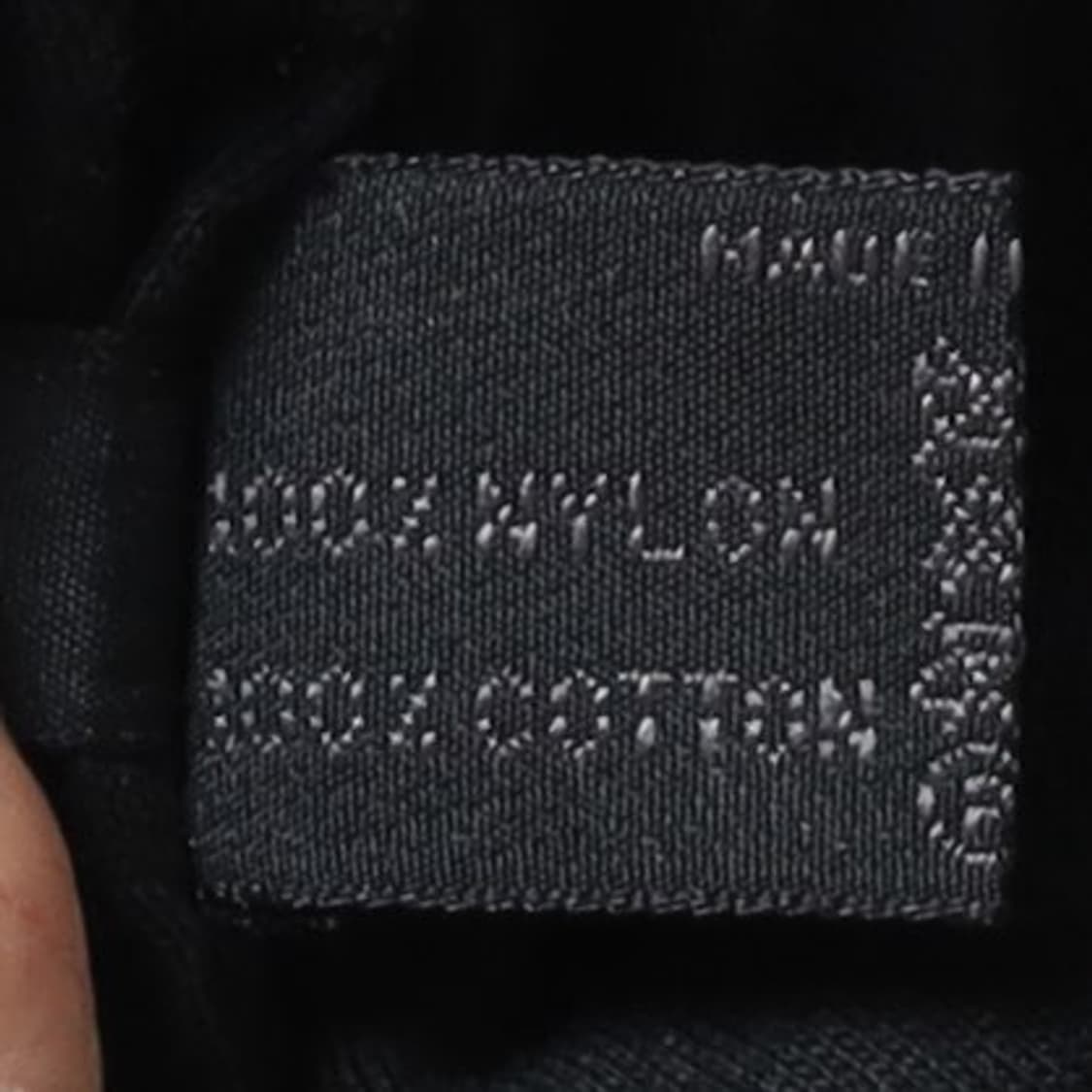 프라다 Prada Nylon Button Up Jacket 

 상품이미지9