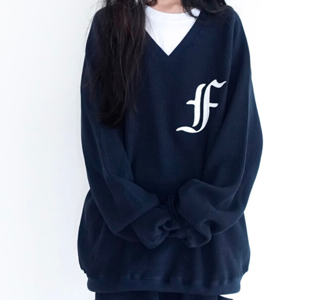 샵페어리 와플 맨투맨 팝니다! waffle boxy MTM (navy) 상품이미지1