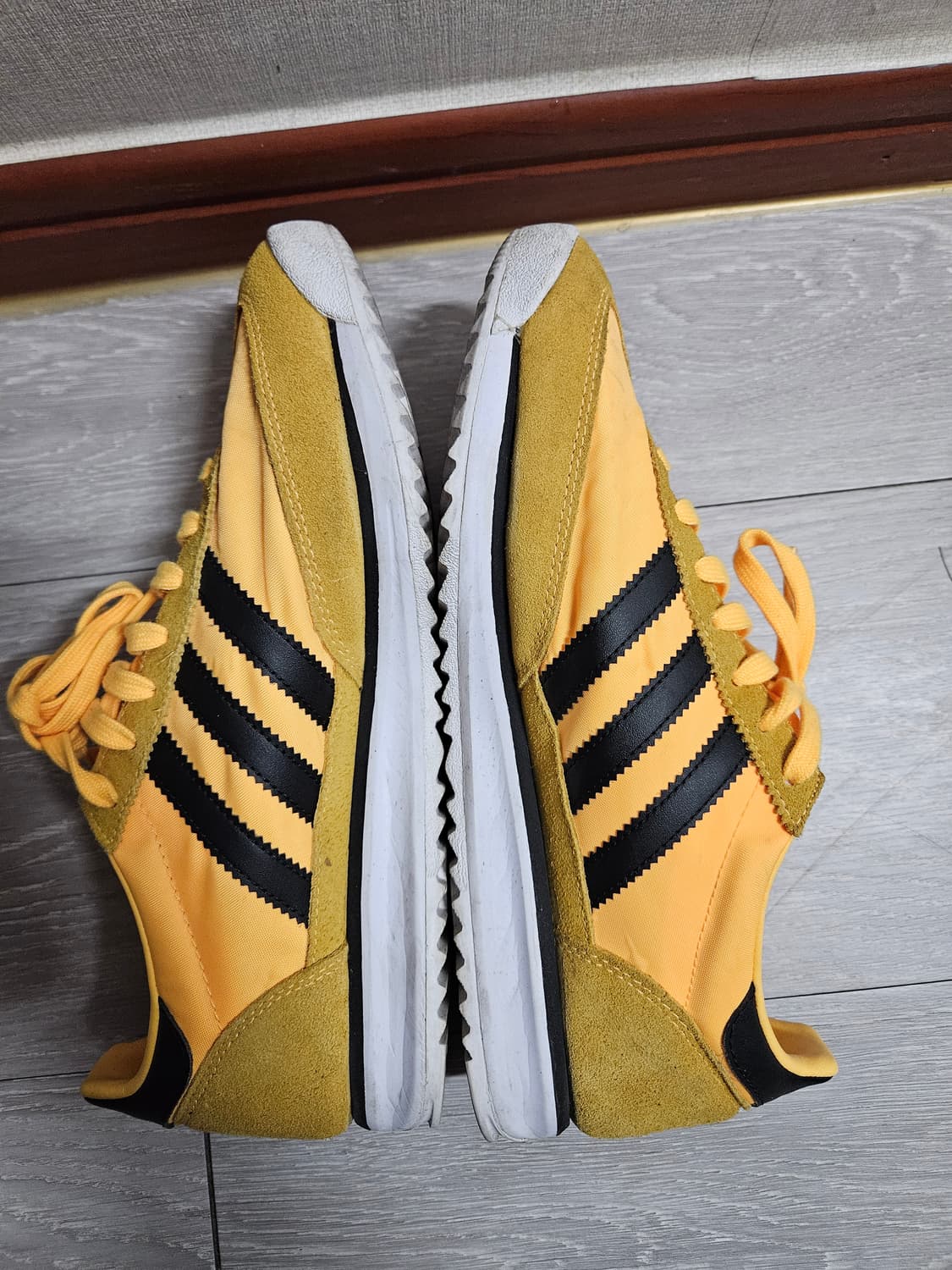 아디다스 신발 상품이미지2