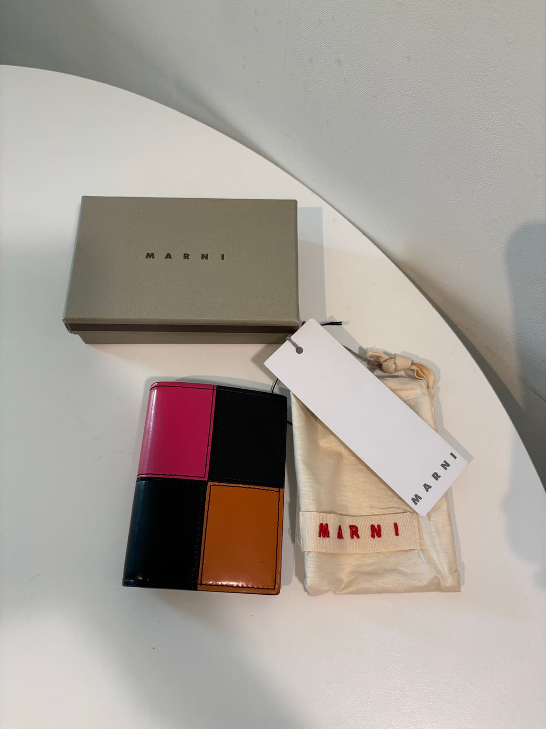 marni 마르니 반지갑 상품이미지1