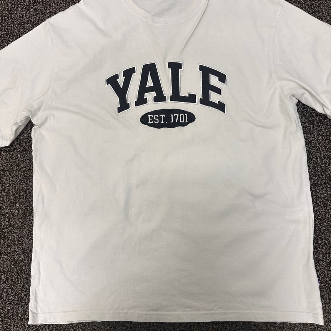 YALE 예일 반팔티셔츠 화이트 XL 상품이미지4