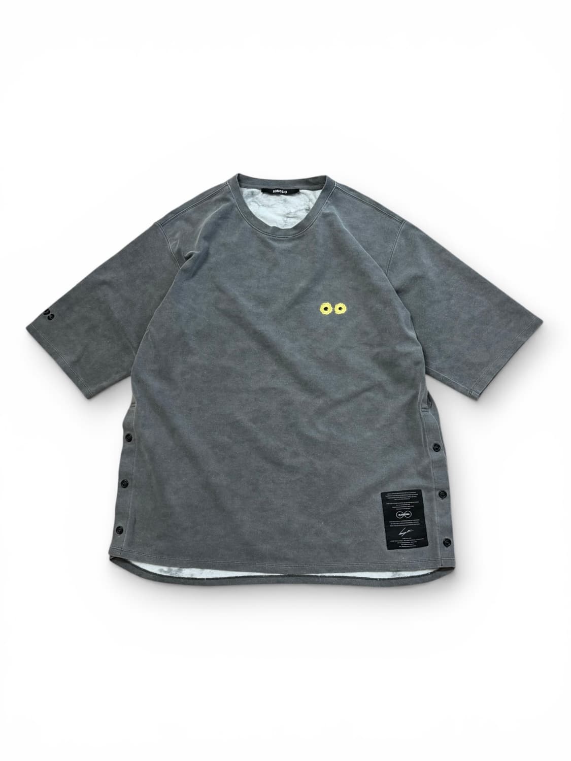 송지오 X 송민호 블랙아이즈 워시드 티셔츠 상품이미지1