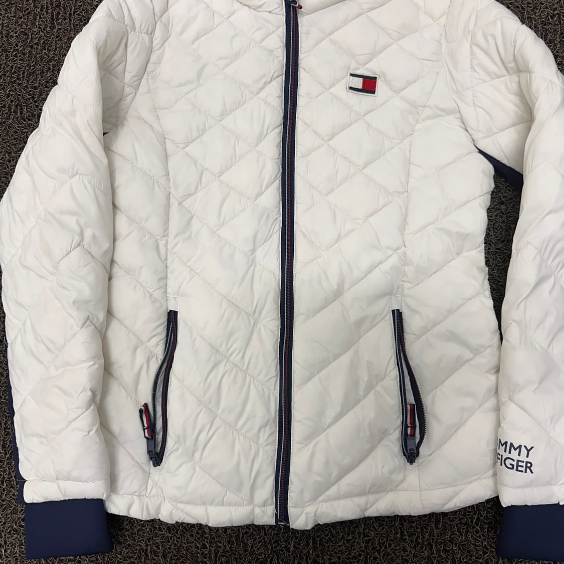 타미힐피거 여성 패딩 점퍼 화이트 XS 상품이미지3