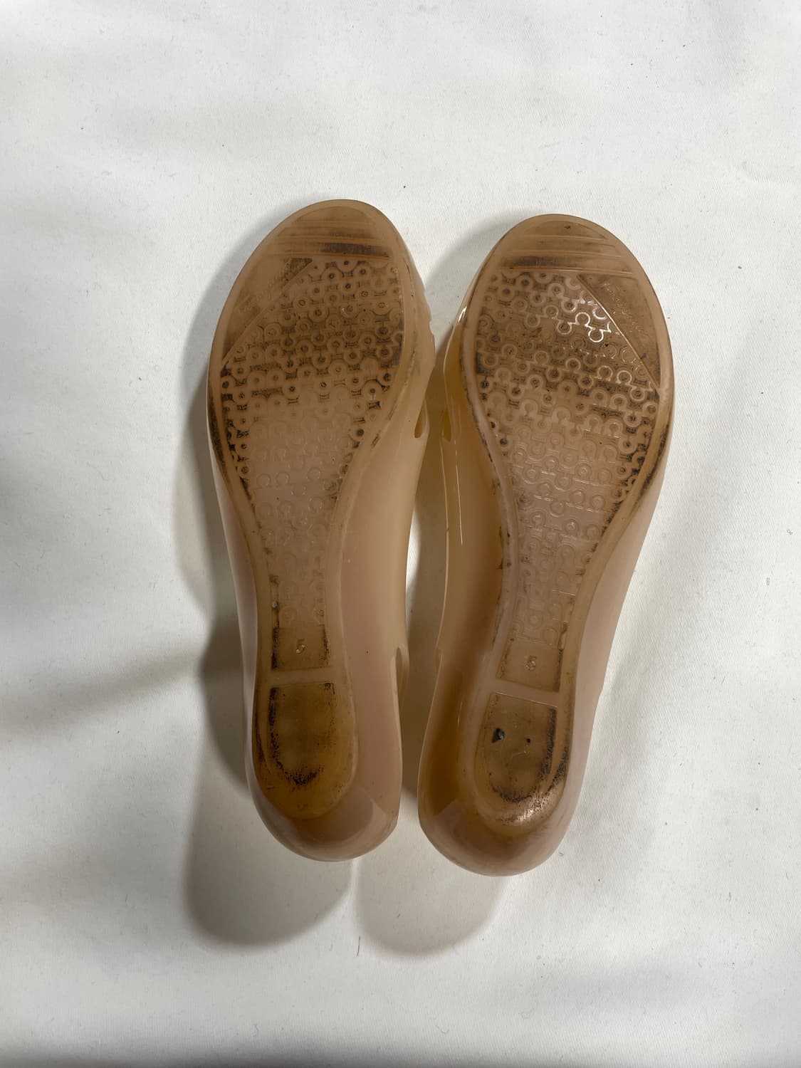 페라가모 골드 플레이트 젤리슈즈 상품이미지6