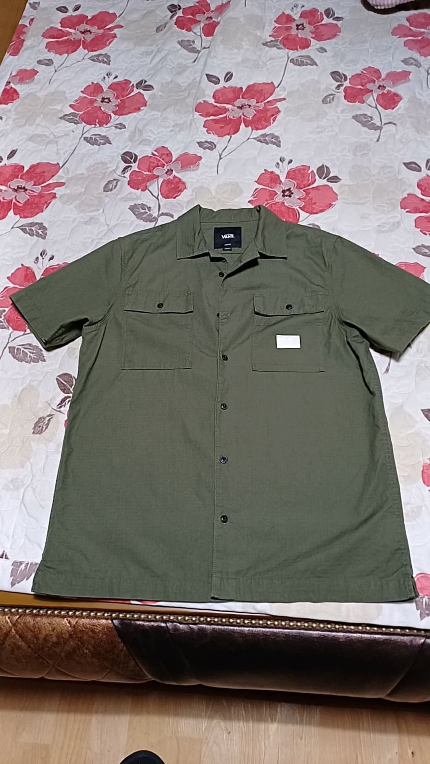 반스 반팔남방 100 가슴57 기장76 상품이미지1