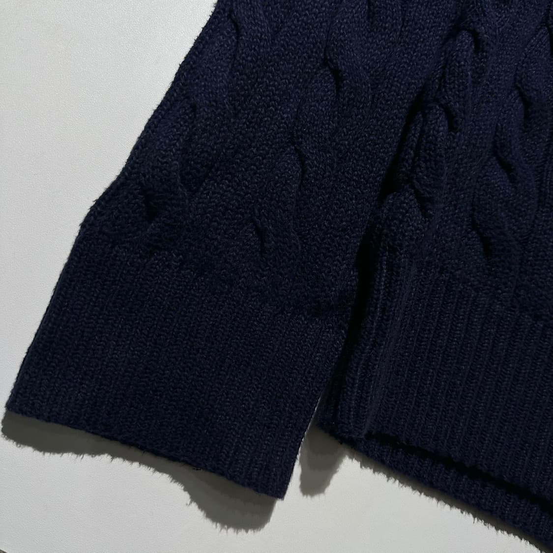 폴로 랄프로렌 케이블 라운드 니트 네이비 (신형QR) 상품이미지6