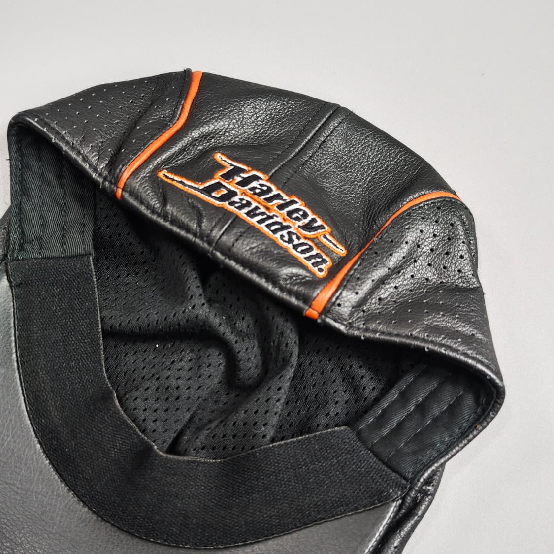 할리 데이비슨 백로고 자수 레더 헌팅캡 블랙 S 상품이미지8
