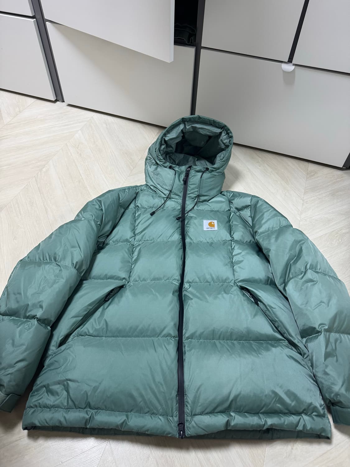 칼하트 wip 아스펜 다운 알파 그린 상품이미지1