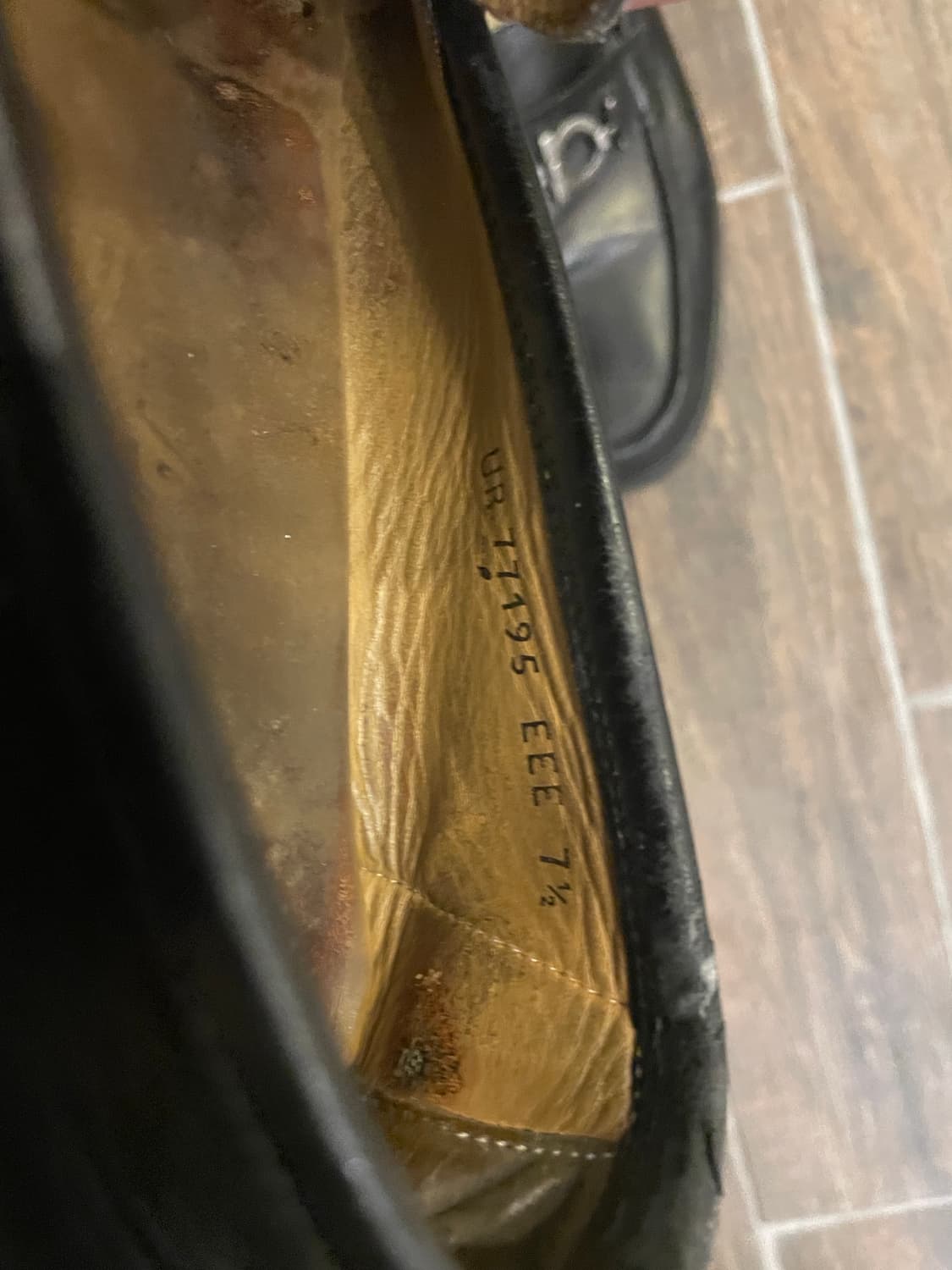 페레가모 7 1/2단화 상품이미지4