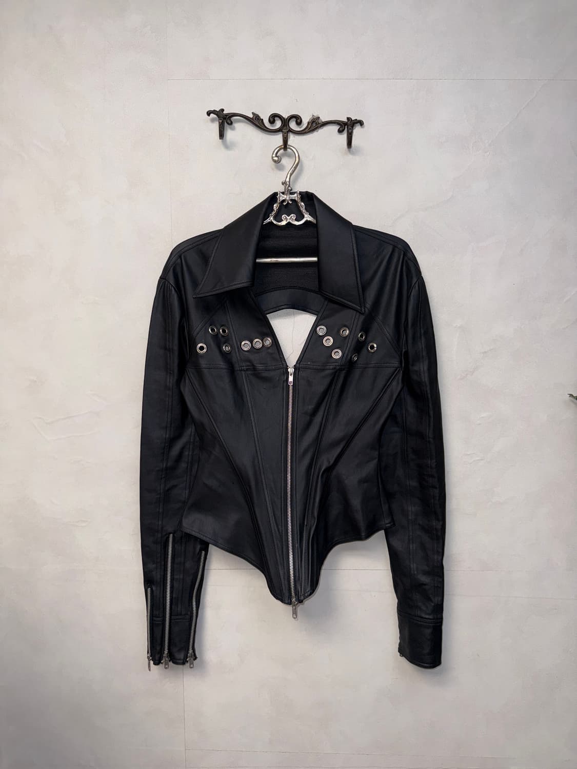 Black cutout punching corset jacket  상품이미지1