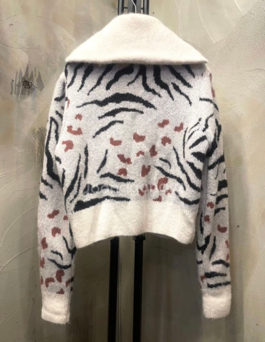 드리스반 노튼 알파카 크롭 점퍼 55~66 상품이미지5