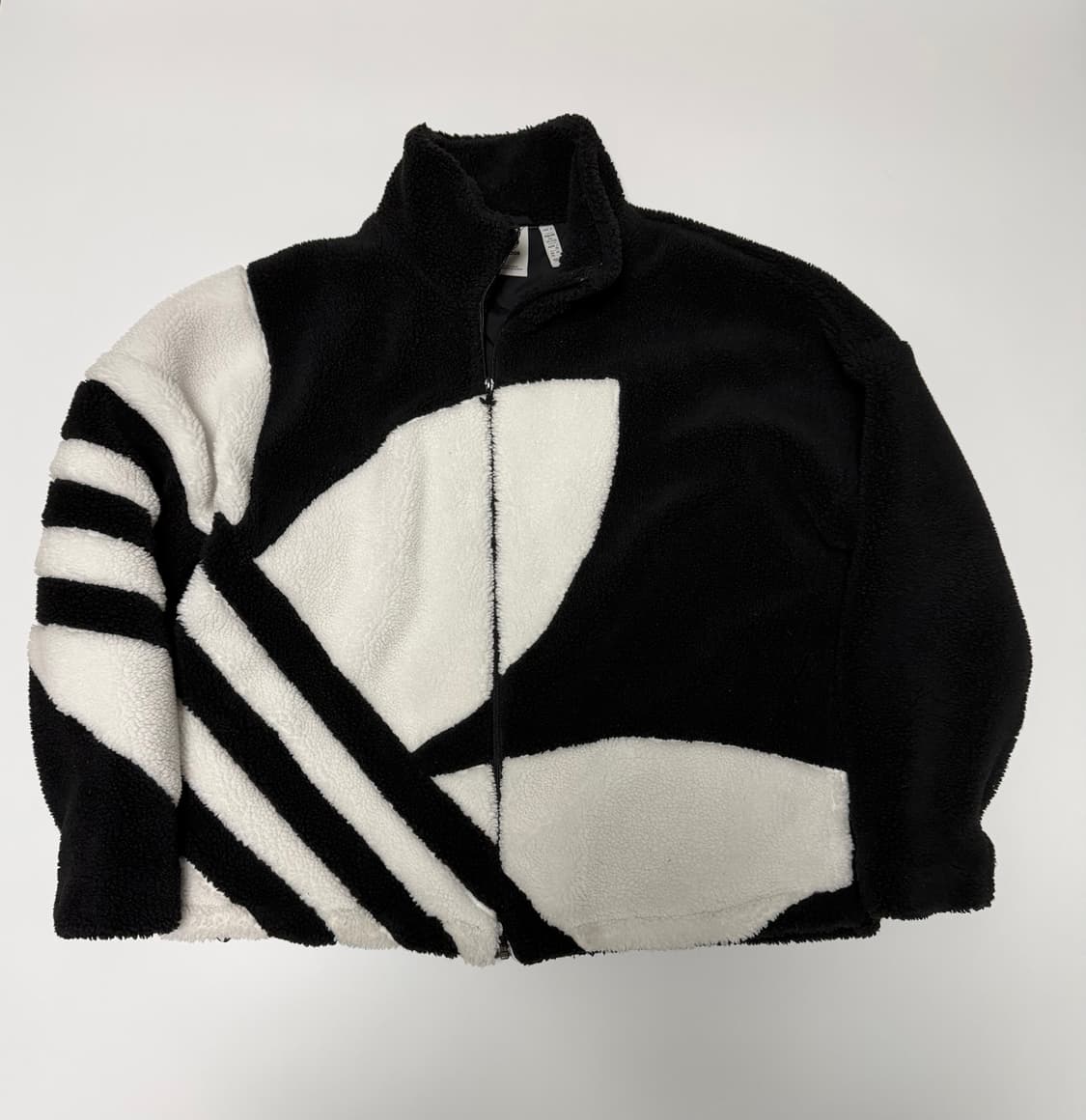 아디다스 후리스 상품이미지1