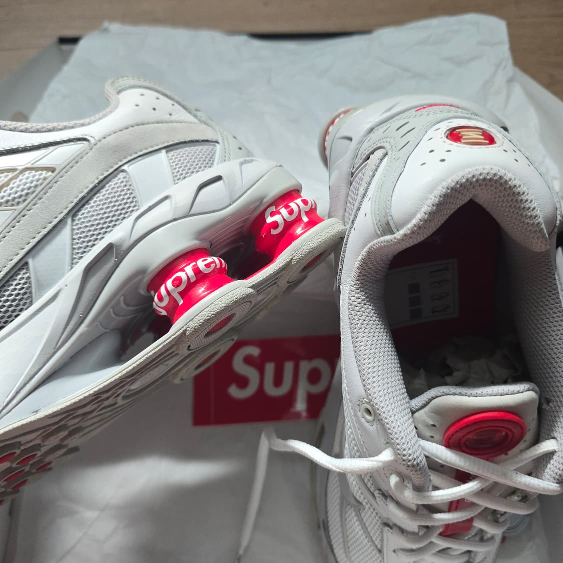 슈프림 샥스 라이드 270사이즈 상품이미지3