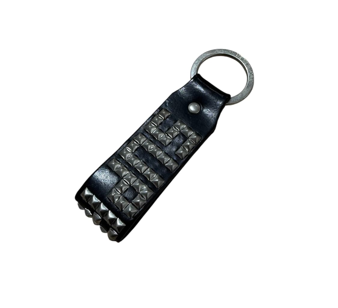 슈프림 X HTC 할리우드 트레이딩 컴퍼니 스터드 키링 상품이미지2