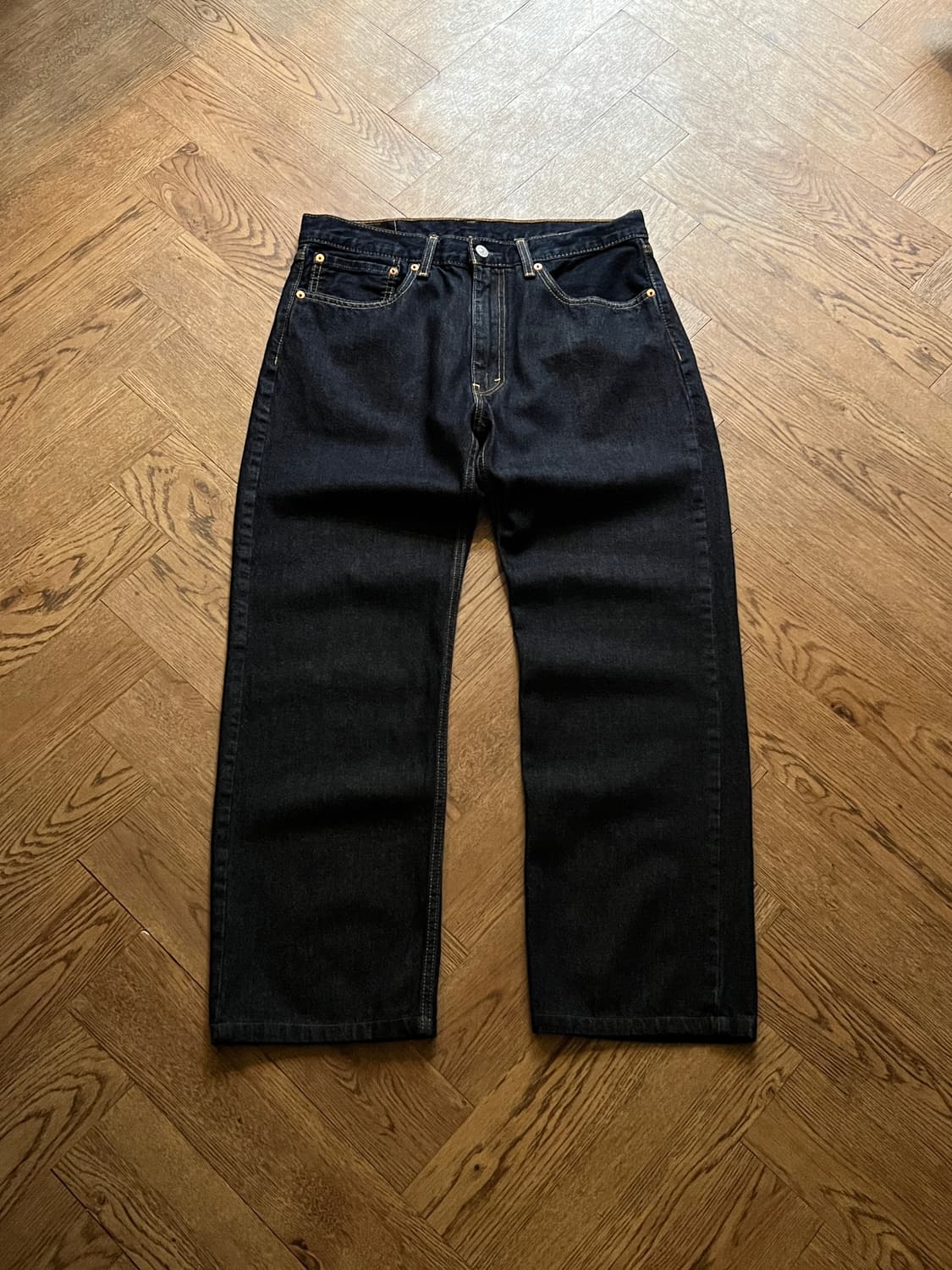 [34]리바이스 555 릴렉스 스트레이트핏 생지 데님 팬츠 상품이미지2