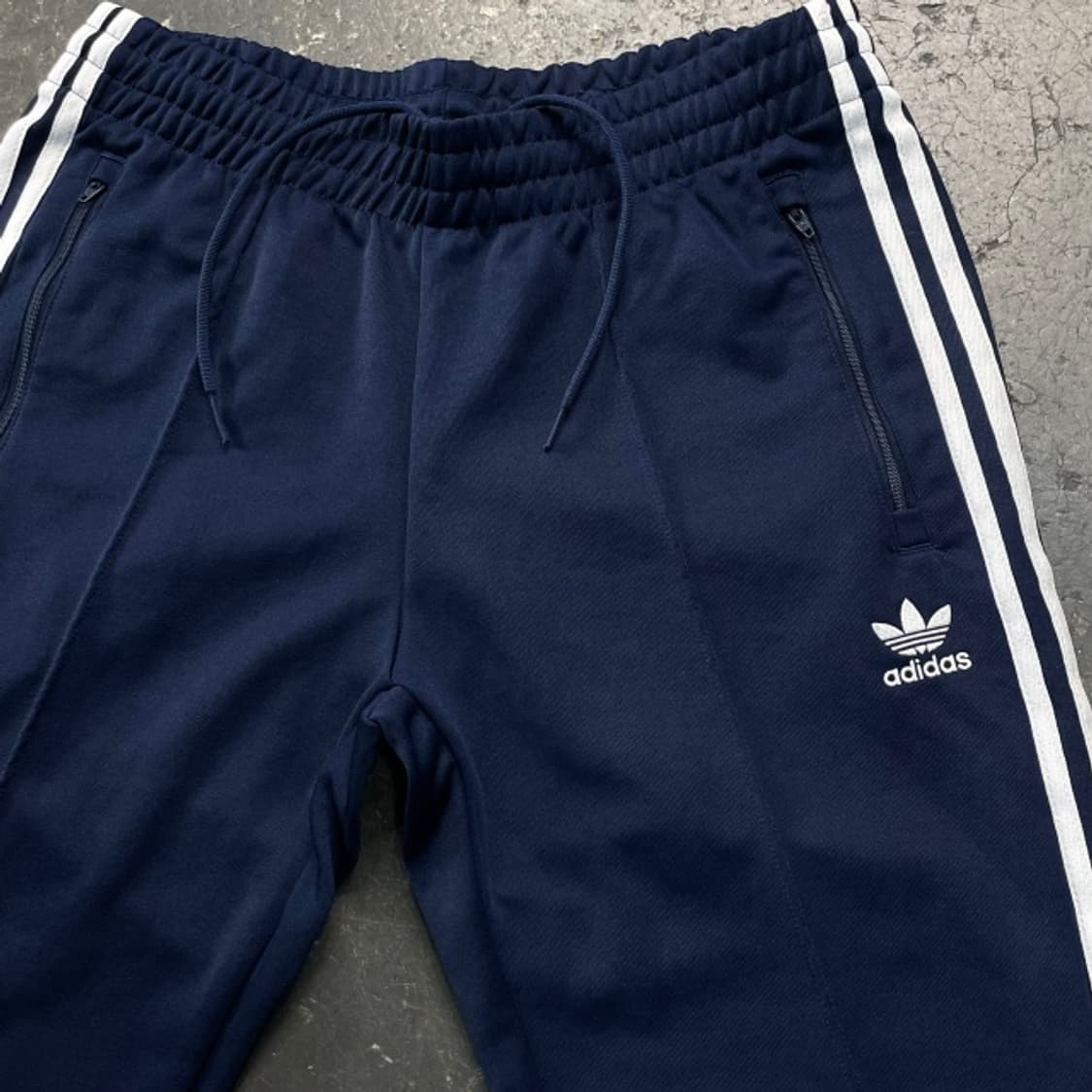 105 아디다스 삼선 트레이닝 바지  상품이미지2