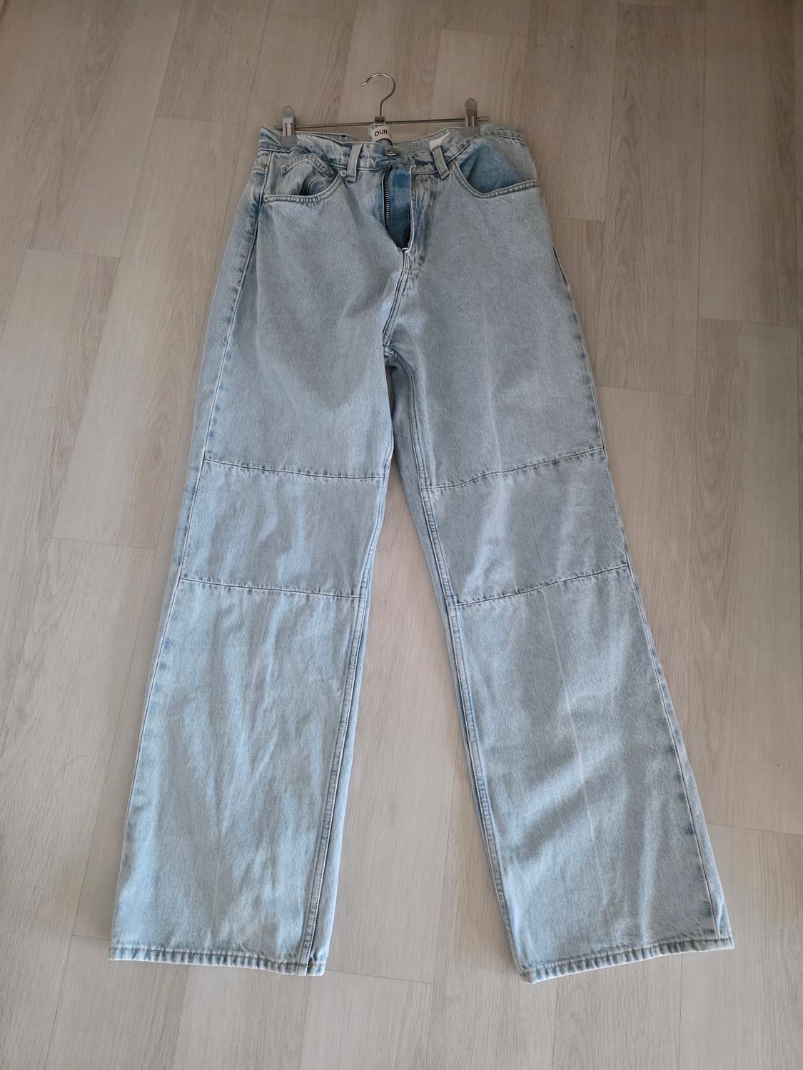 아워레가시 써드컷 슈퍼라이트 30사이즈 판매합니다 상품이미지1