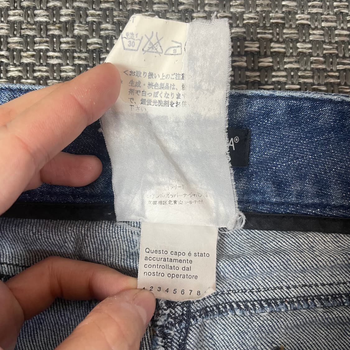 (36) 돌체앤가바나 페인팅 워싱 슬림핏 데님 팬츠 상품이미지6