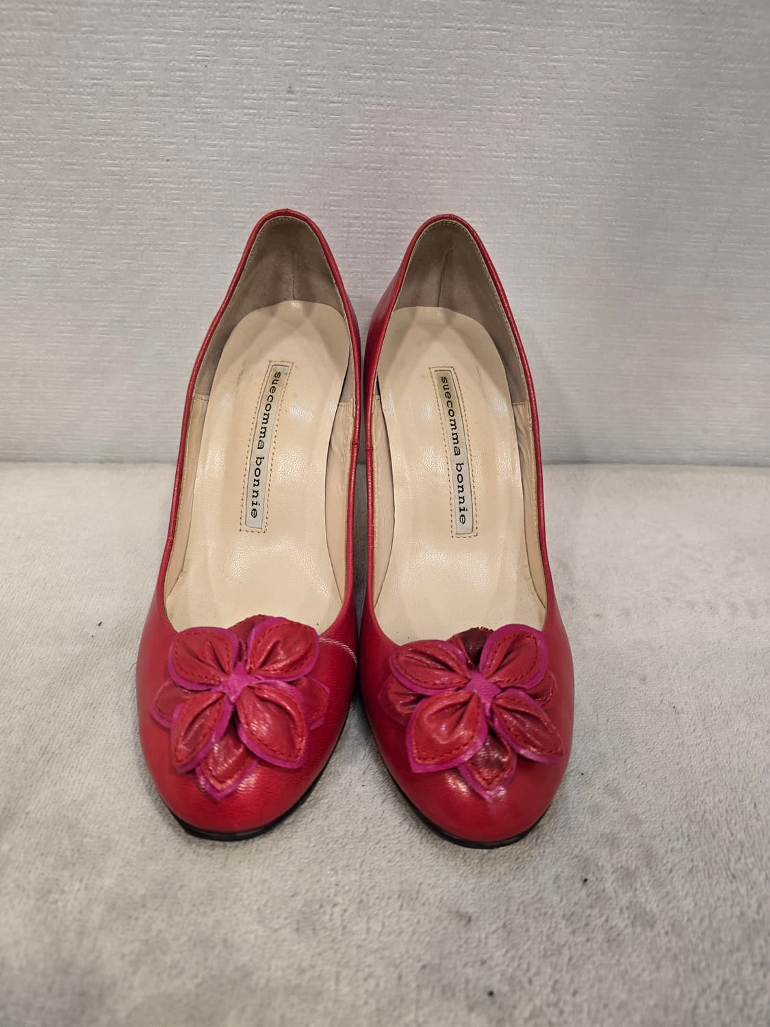 슈콤마보니 레드 플라워 하이힐 구두  36(230) 상품이미지2