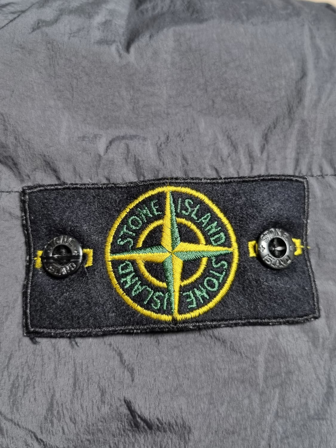 스톤아일랜드 크링클랩스 논후드 패딩 상품이미지6