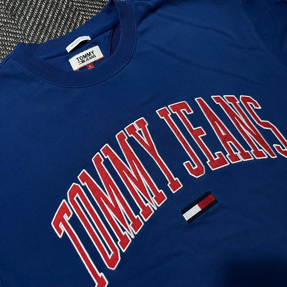 TOMMY JEANS 타미 맨투맨 상품이미지3