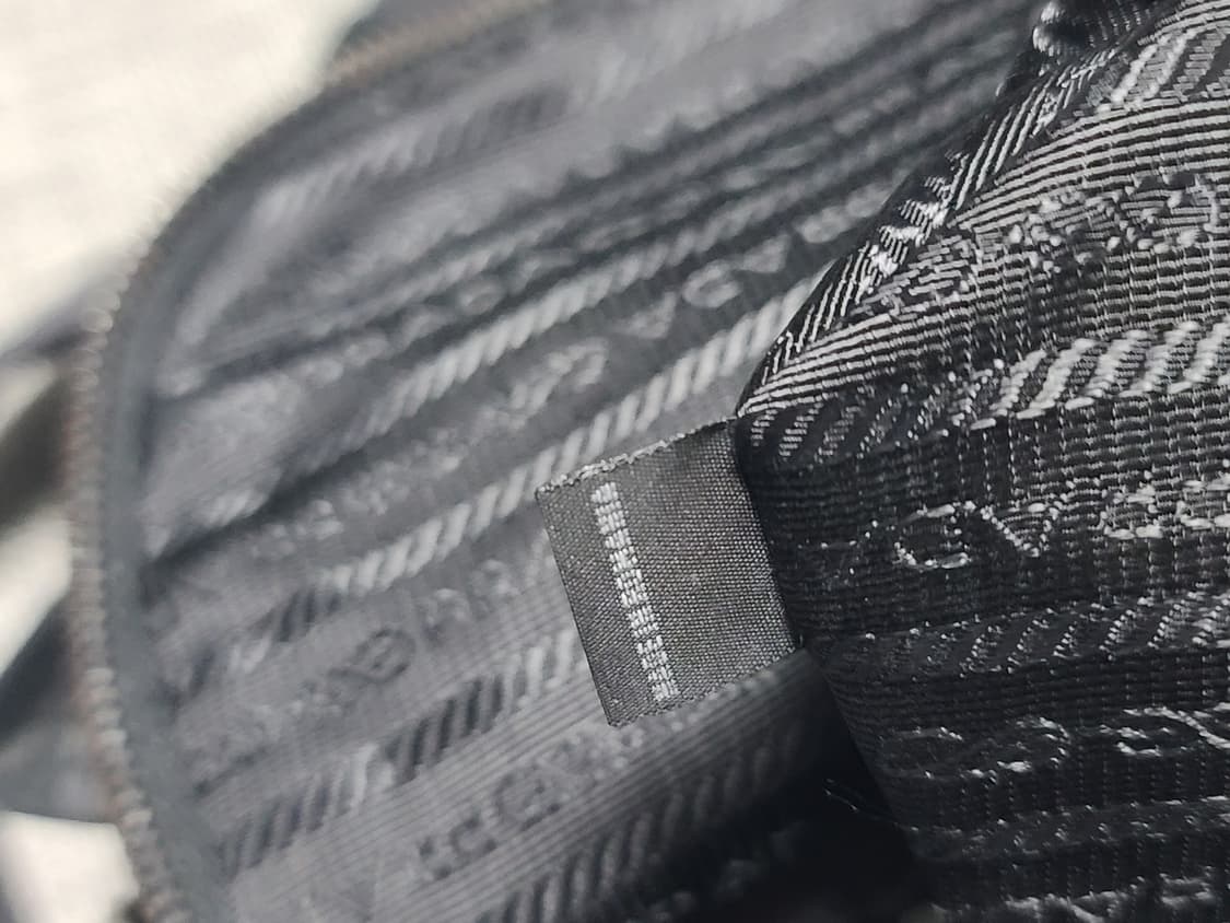 프라다 카메라백 바이커백 크롬 레더 숄더백 크로스백 va1063 상품이미지6