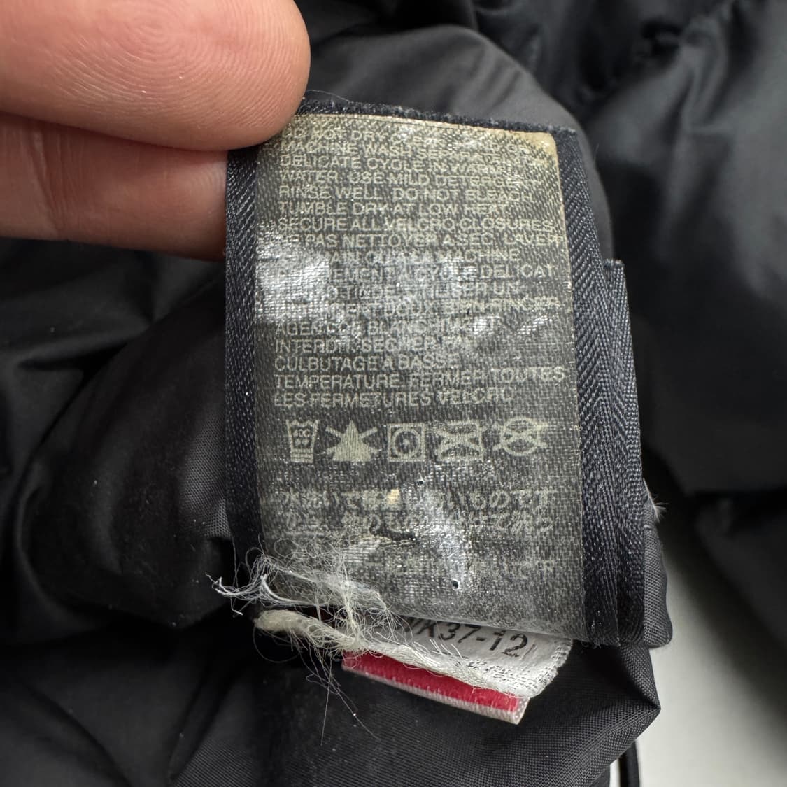 노스페이스 700 눕시 구스다운 푸퍼 패딩 블랙 상품이미지8