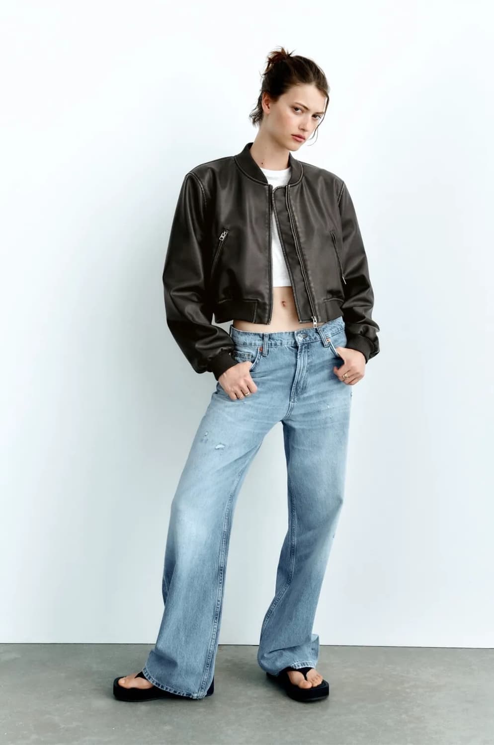 자라 페이디드 크롭 레더 봄버 자켓 M 상품이미지2