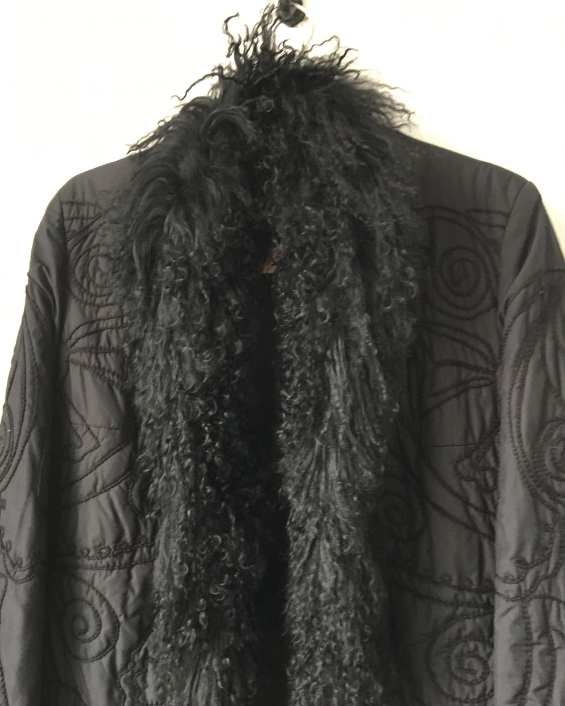 Tibet lamb fur trimming embroidery coat 상품이미지6