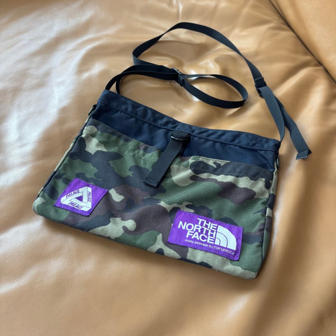 팔라스x노스페이스 퍼플라벨 나나미카 코듀라 카모 샤코슈 크로스백 가방 상품이미지1