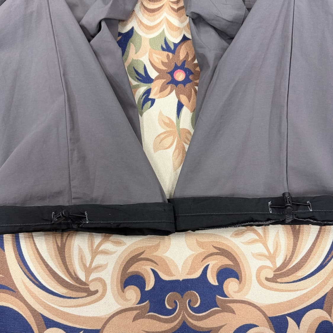 (L)꼼파뇨 CPGN 투톤 스트링 우븐 팬츠(블랙,차콜) 상품이미지6