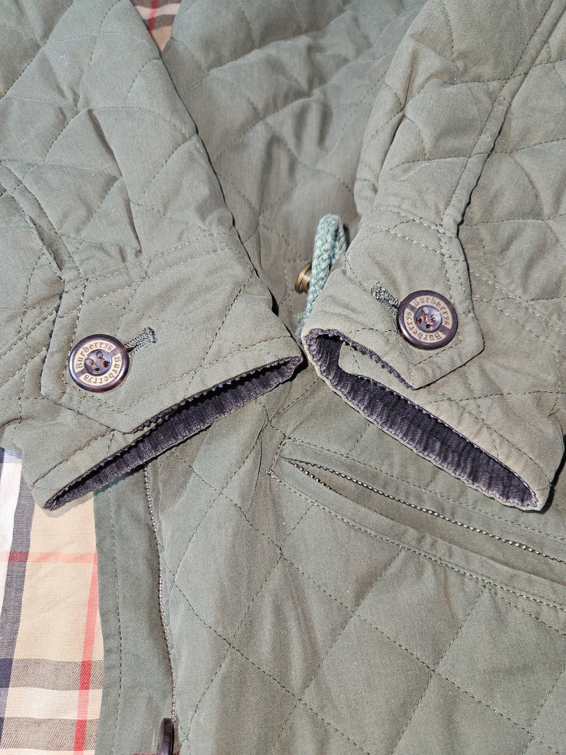 Burberry 버버리 데레헴 퀄팅 누빔파카 롱코트 피쉬테일 빈티지 자켓 상품이미지3