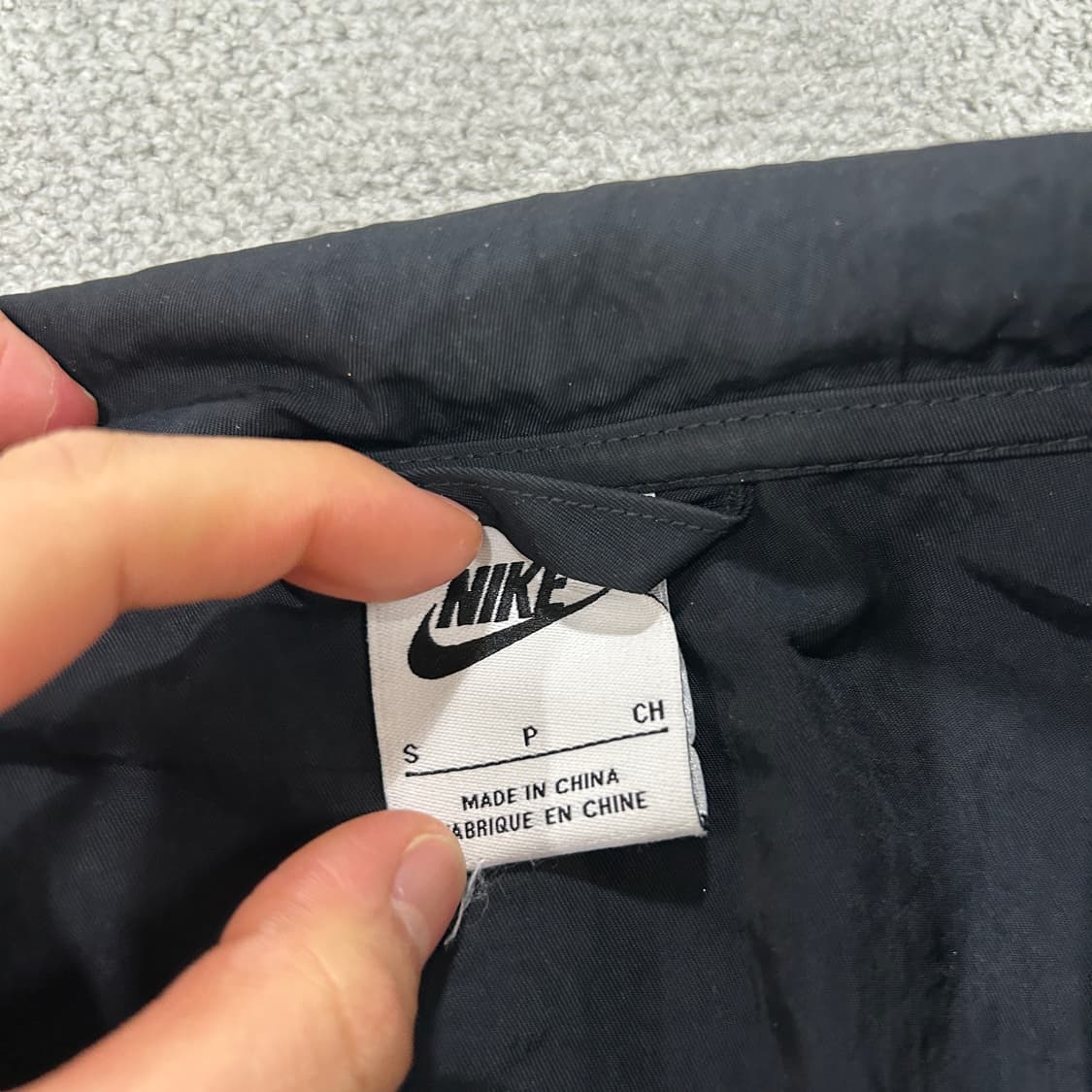 나이키 블랙 스티치 바람막이 자켓 s 상품이미지2