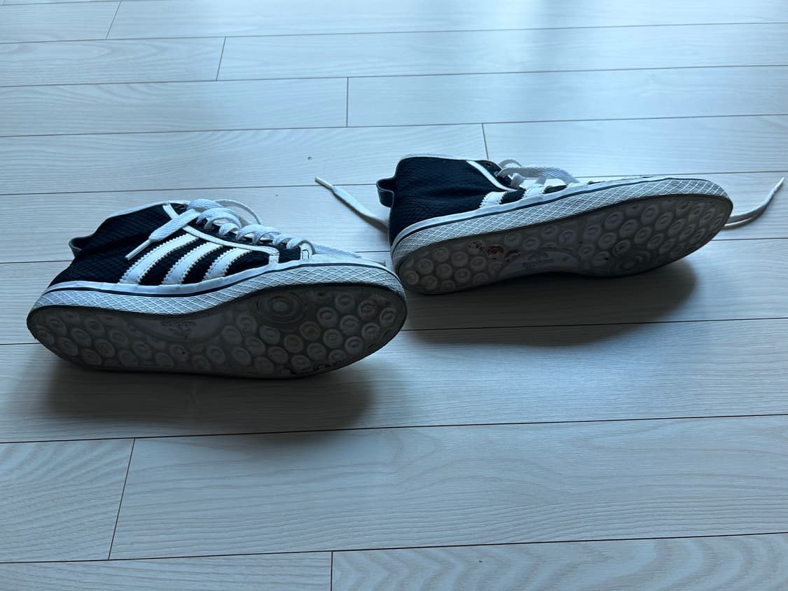 adidas honey mid 검흰 상품이미지3