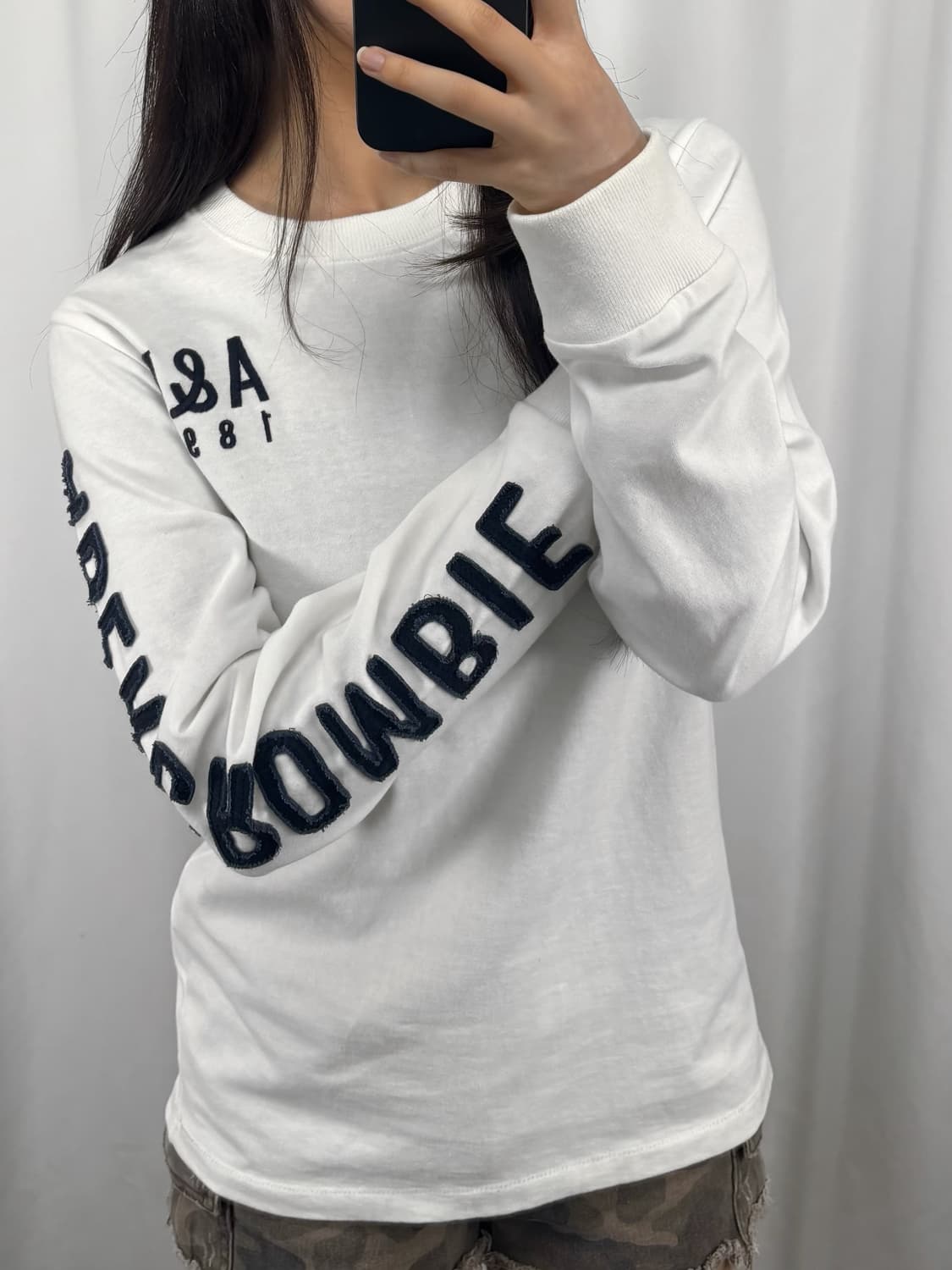 아베크롬비 화이트 롱슬리브 상품이미지1