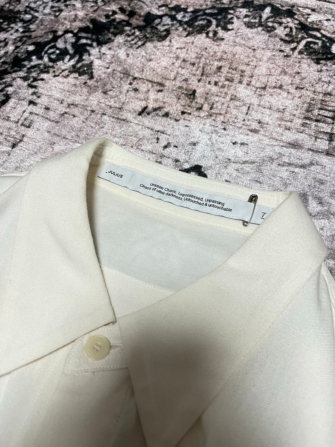 율리우스 한정판 818SHM1 그래픽 셔츠  상품이미지6