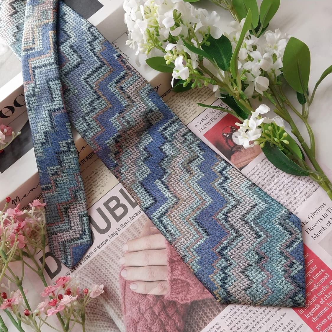 미쏘니 실크 혼방 지그재그 텍스처 넥타이 9.5cm A+등급 A1906
 상품이미지4