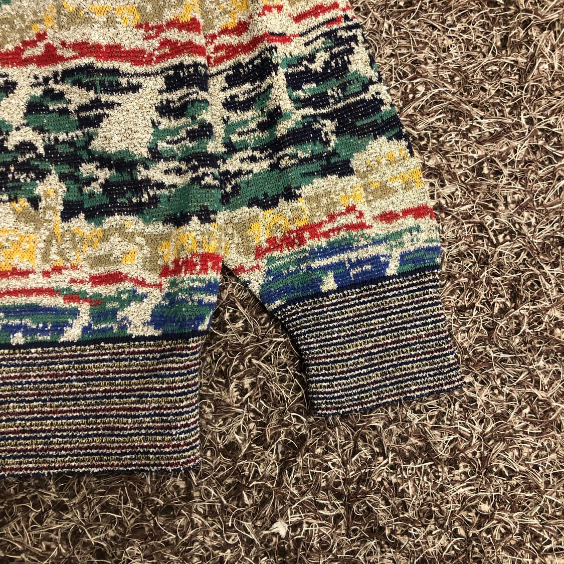 미쏘니 울 멀티컬러 패턴 니트 상품이미지3