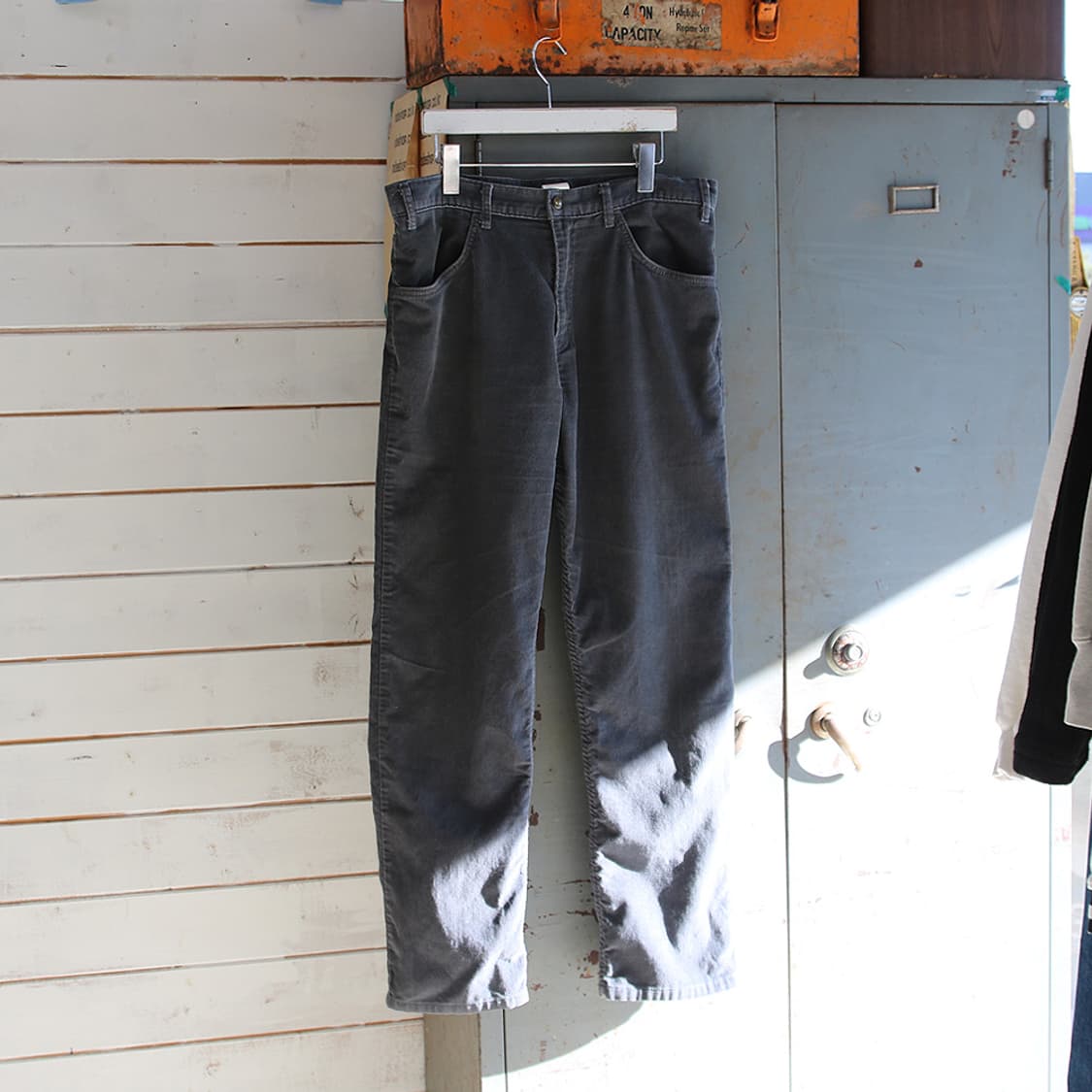 (착용컷) SUNDAY WORKS 코듀로이 진 (남성용 34) 상품이미지1