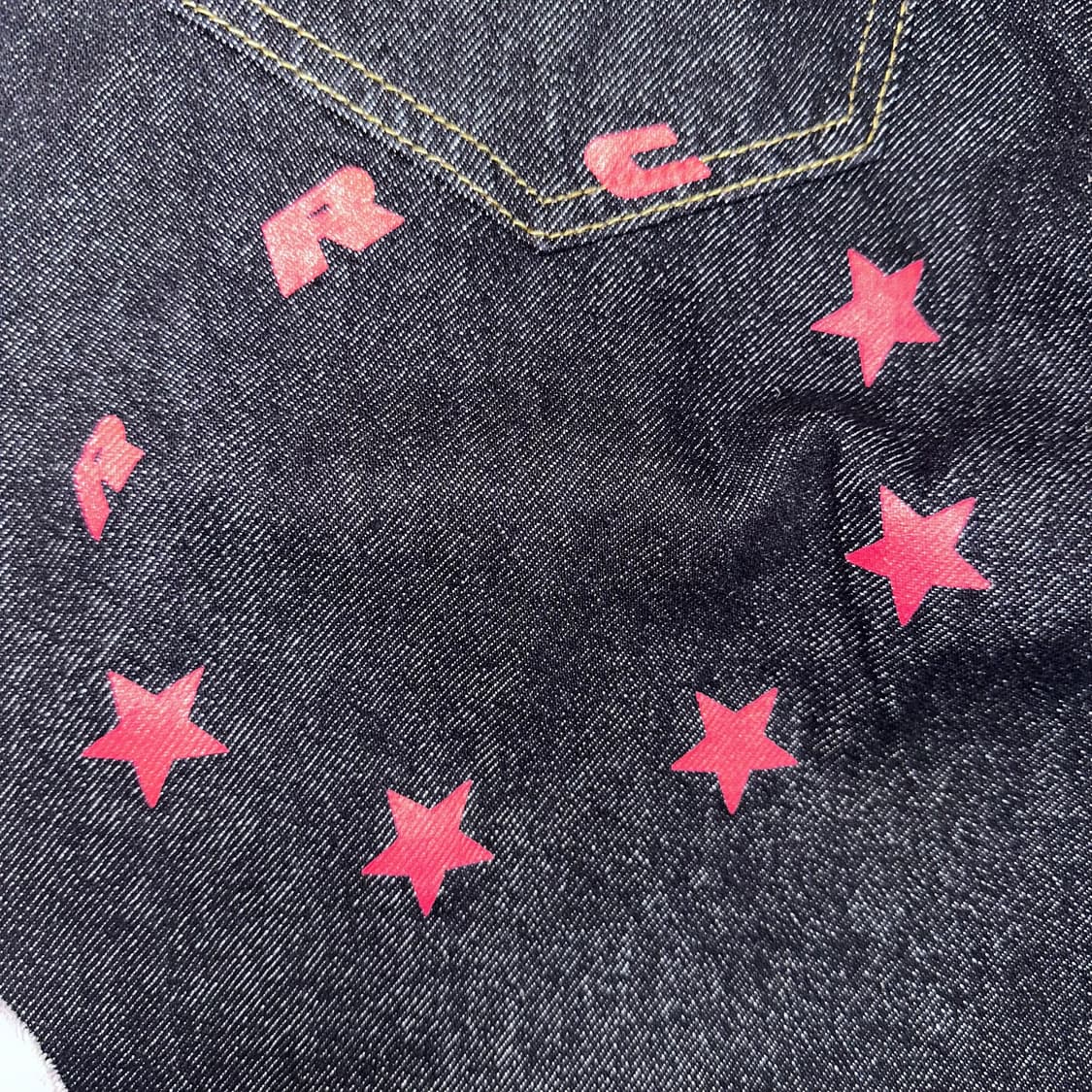 리트리버클럽 래빗 데님팬츠 인디고 블랙 s사이즈 판매합니다 상품이미지5