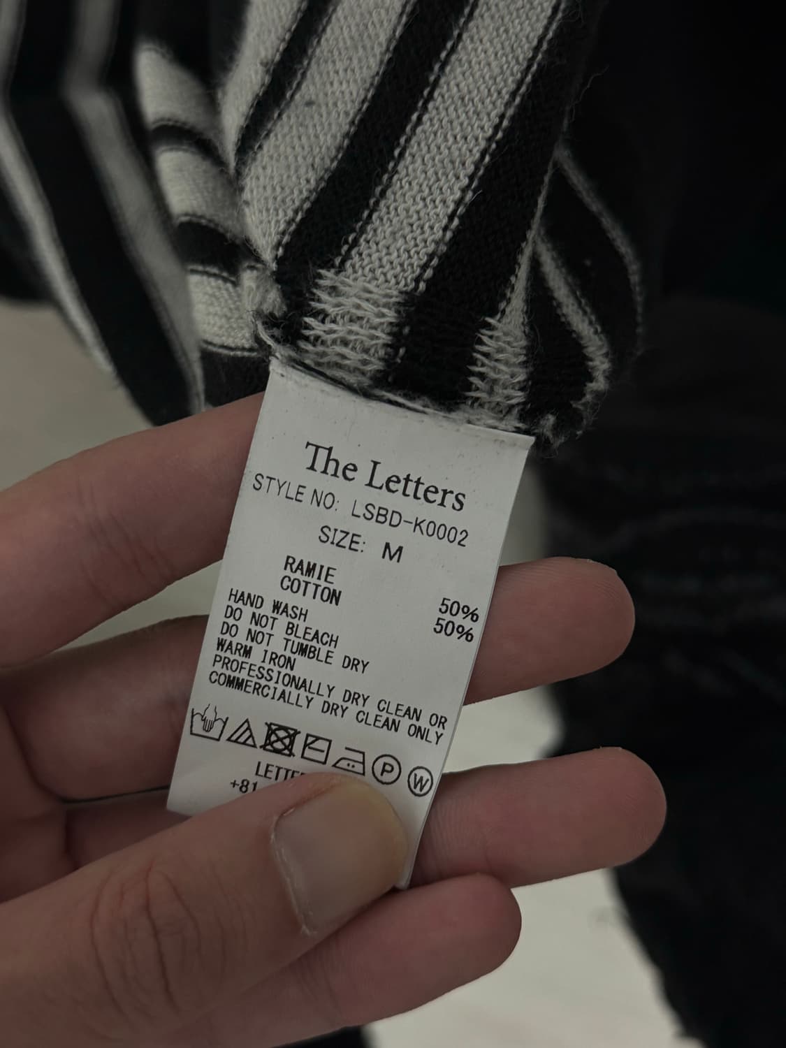 The letters 린넨 니트 상품이미지7