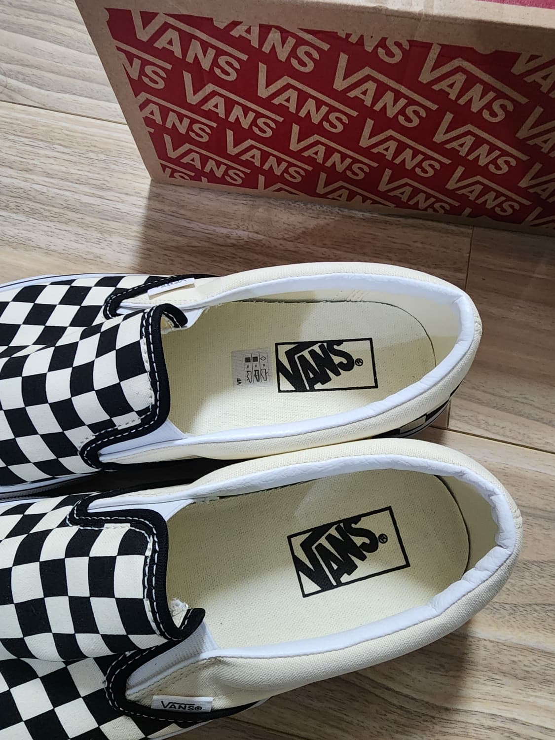 반스클래식슬립온체커보드운동화스니커즈275사이즈 상품이미지7