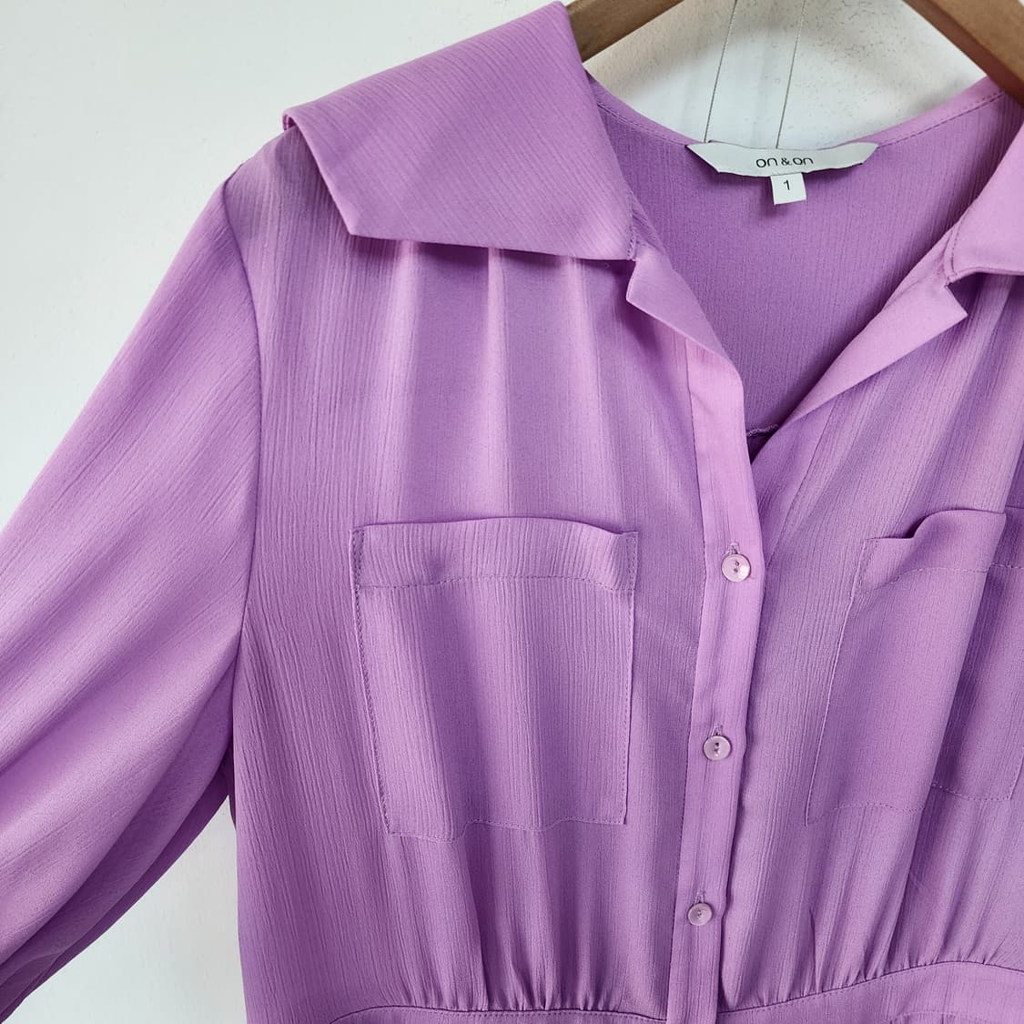 온앤온 보라색 플리츠 셔츠 원피스 상품이미지3