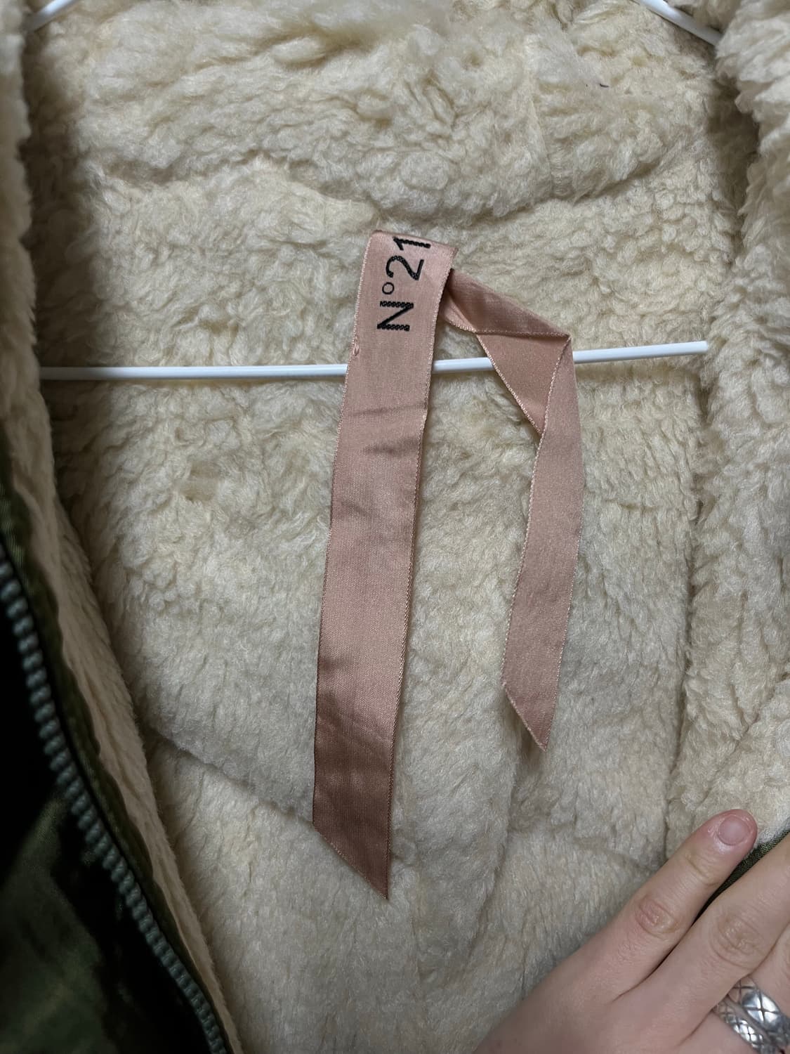 [N21] 넘버21 양털 배색 야상 점퍼 상품이미지4