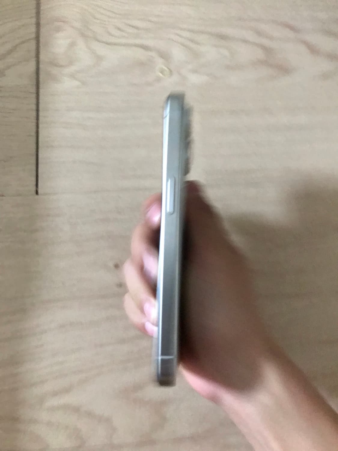 (S급)아이폰 15프로 화이트 128G 상품이미지4