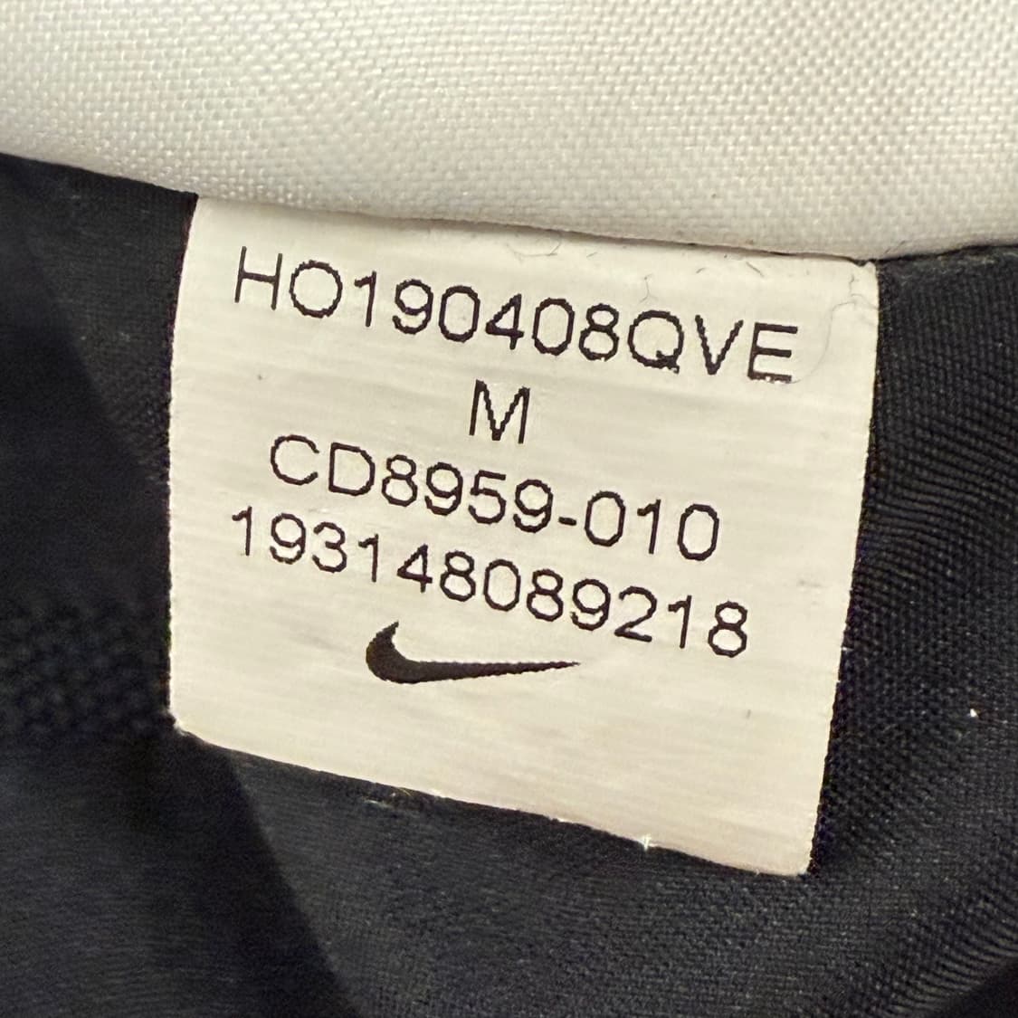 [정품/M] 나이키 블랙 패딩 조끼 b18 상품이미지6