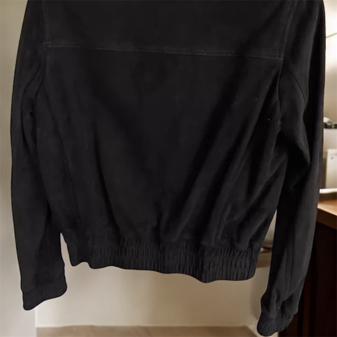 [BTS 지민님 착용] 생로랑 20ss 스터드 스웨이드 자켓 상품이미지6