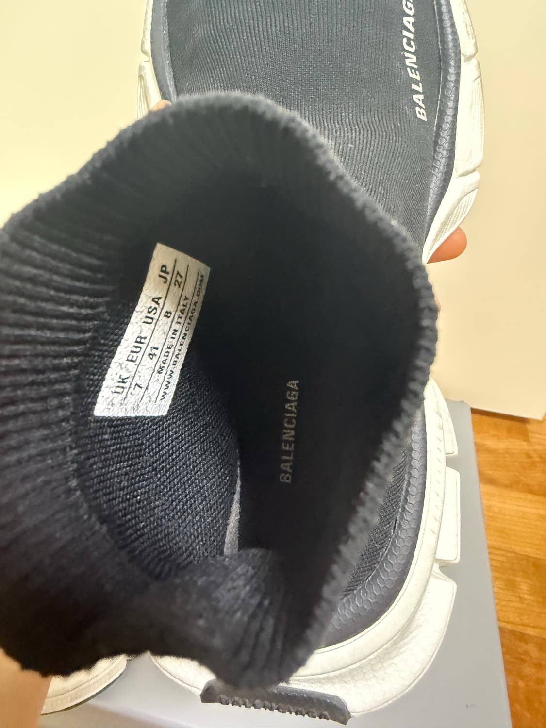 [41] 발렌시아가 3xl 삭스러너 상품이미지7