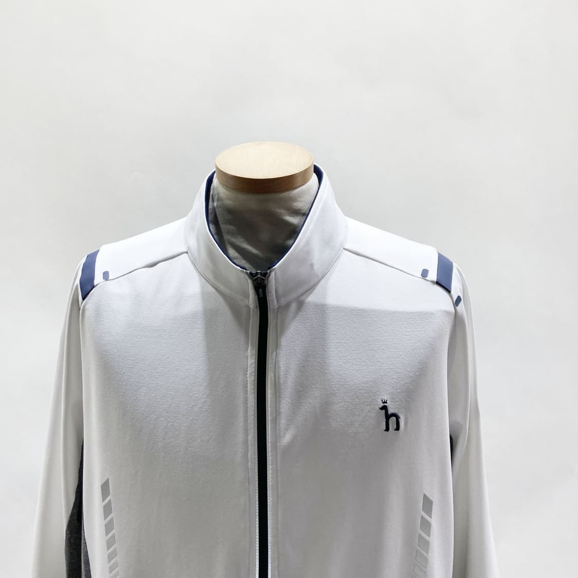 헤지스 남성트레이닝집업 져지 110 상품이미지2